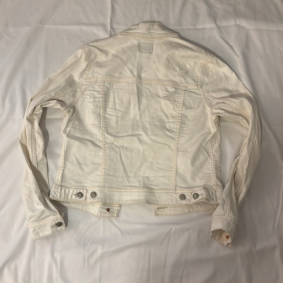 American Eagle Women’s Denim Jacket - Picture 5 of 5